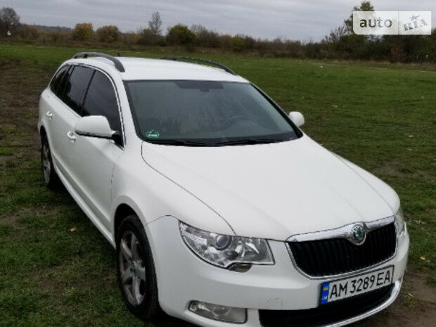 Skoda SuperB 2012 года