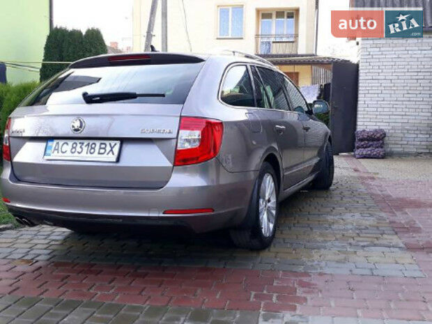 Skoda SuperB 2013 года