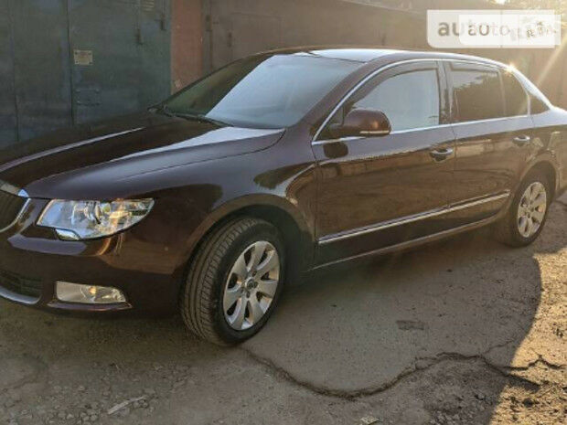 Skoda SuperB 2008 года