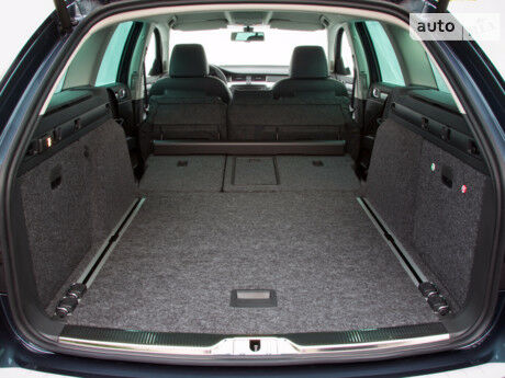 Шкода Суперб 2014 года Skoda SuperB 2014 года