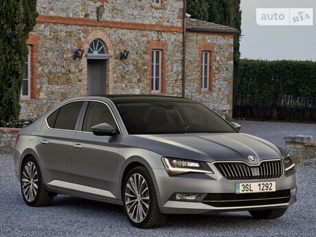 Skoda SuperB 2002 року