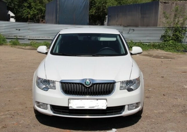 Skoda SuperB 2012 года