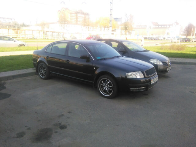 Skoda SuperB 2002 року