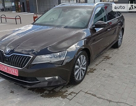 Skoda SuperB 2017 року