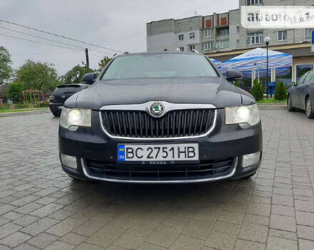 Skoda SuperB 2012 года - Фото 2 авто