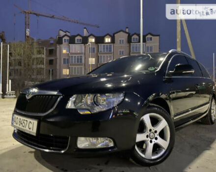 Skoda SuperB 2011 года - Фото 1 авто