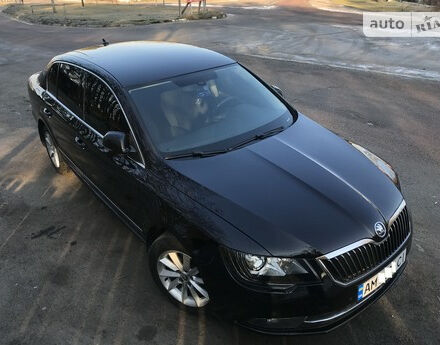 Skoda SuperB 2014 року