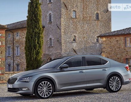 Skoda SuperB 2010 року