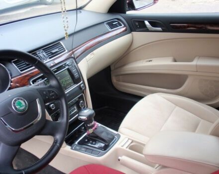 Skoda SuperB 2012 года