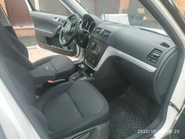Skoda Yeti 2012 года