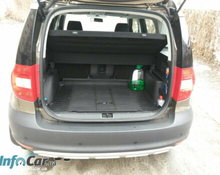 Skoda Yeti 2012 года - Фото 2 авто