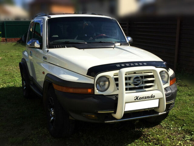 SsangYong Korando 2002 року