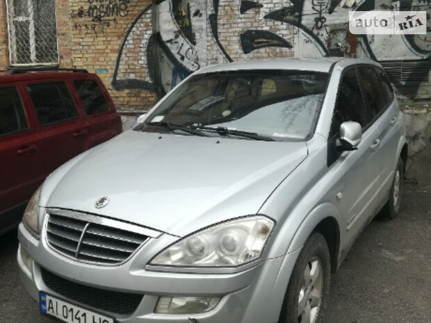 Cанг Йонг Кирон 2010 года SsangYong Kyron 2010 года