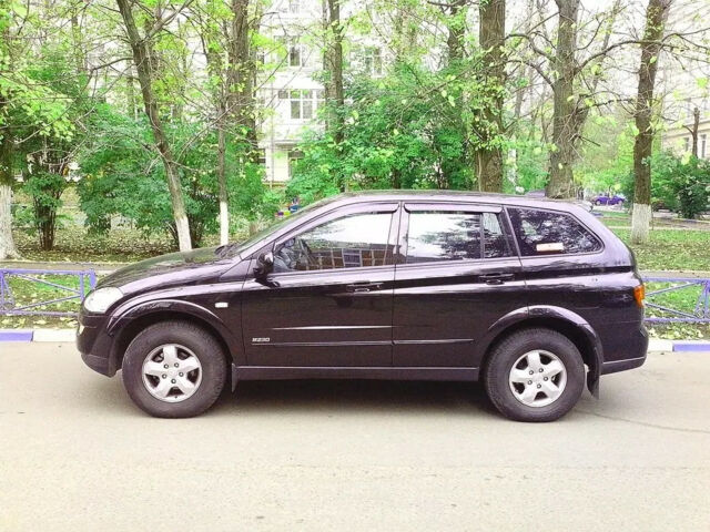SsangYong Kyron 2013 року