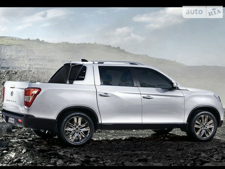 SsangYong Musso 2005 року