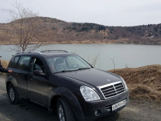 SsangYong Rexton 2011 года