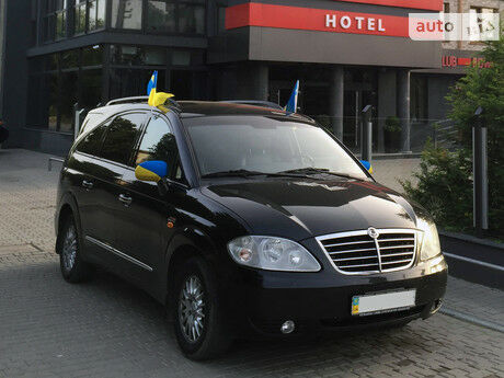 Cанг Йонг Родиус 2007 года SsangYong Rodius 2007 года