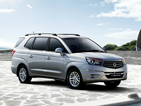 Cанг Йонг Родиус 2011 года SsangYong Rodius 2011 года