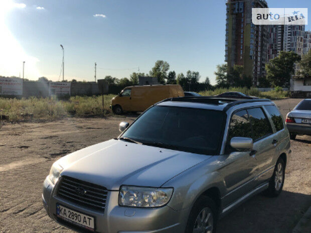 Subaru Forester 2006 года