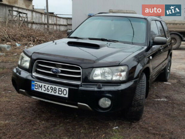 Субару Форестер 2004 года Subaru Forester 2004 года