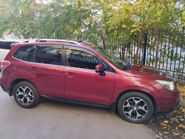 Subaru Forester 2015 року