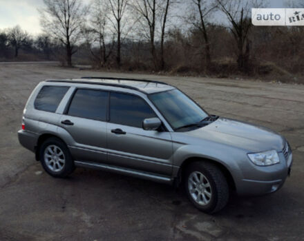 Фото на отзыв с оценкой 4.2 о Subaru Forester 2007 году выпуска от автора "Андрей" с текстом: Отъездил 5 лет - очень доволен. Большой багажник, большой клиренс, полный привод, хорошая динамик...