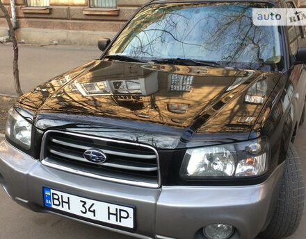 Subaru Forester 2004 года