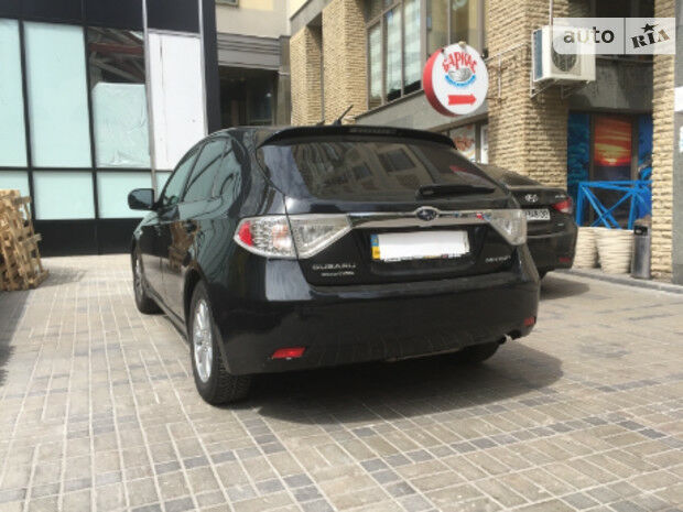 Subaru Impreza 2010 года