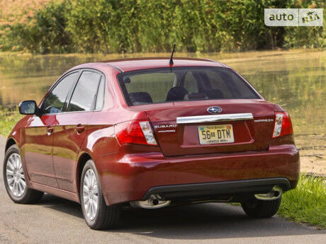 Subaru Impreza 2004 года