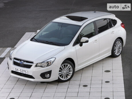 Субару Импреза 2015 года Subaru Impreza 2015 года