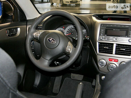 Субару Импреза 2004 року Subaru Impreza 2004 року