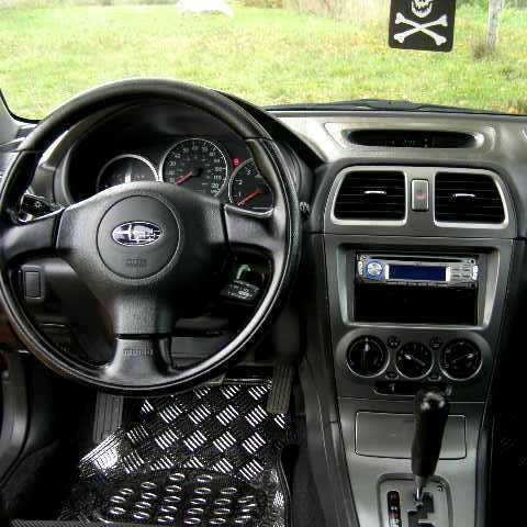 Subaru Impreza 2005 года