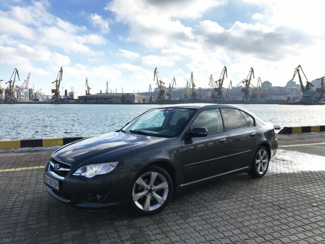 Subaru Legacy 2007 года