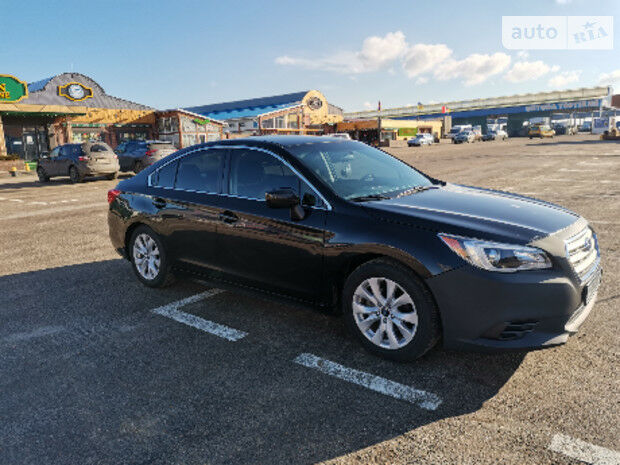 Subaru Legacy 2015 року