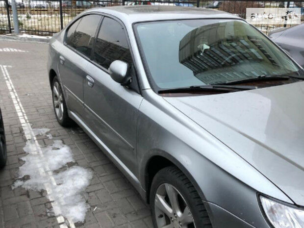 Субару Легаси 2007 року Subaru Legacy 2007 року