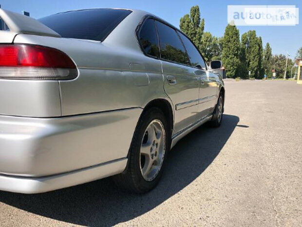 Subaru Legacy 1997 года