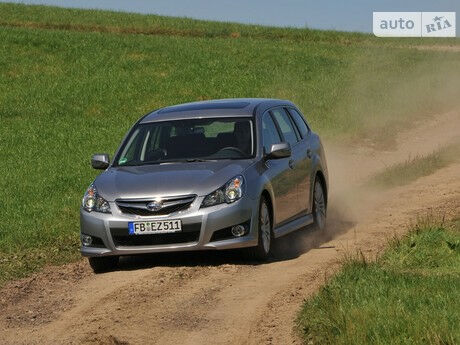 Subaru Legacy 2001 года