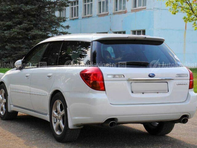 Subaru Legacy 2005 року