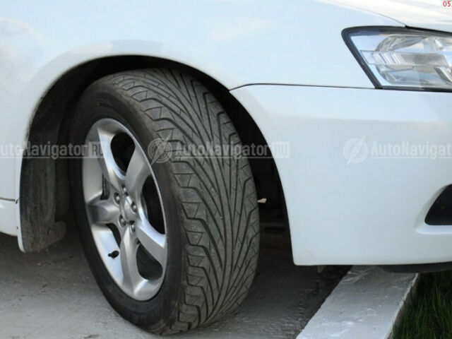 Subaru Legacy 2005 року