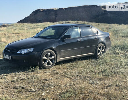 Subaru Legacy 2004 года