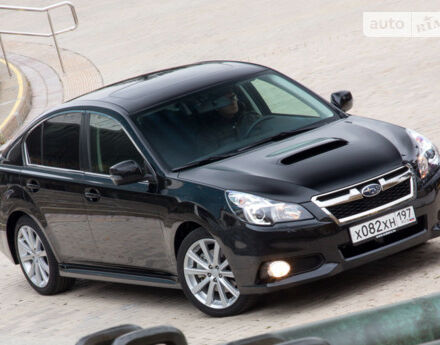 Subaru Legacy 2004 года