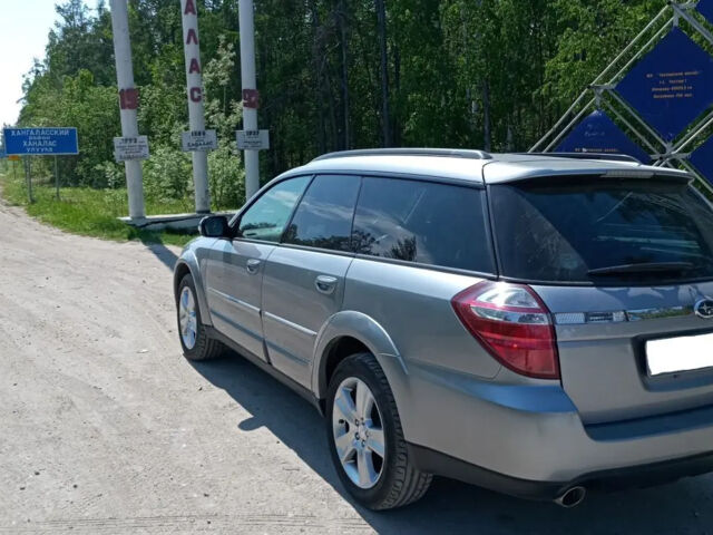 Subaru Outback 2007 года