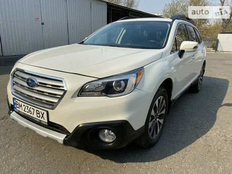 Subaru Outback 2016 року