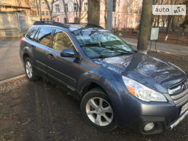 Subaru Outback 2013 року