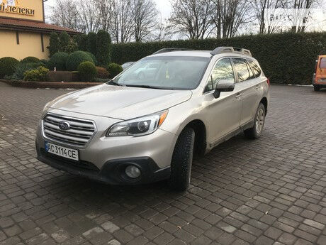 Subaru Outback 2015 року