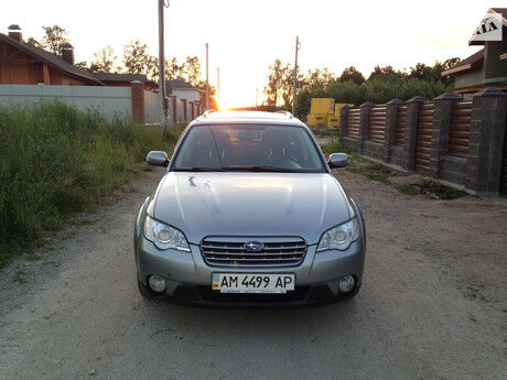 Subaru Outback 2007 года