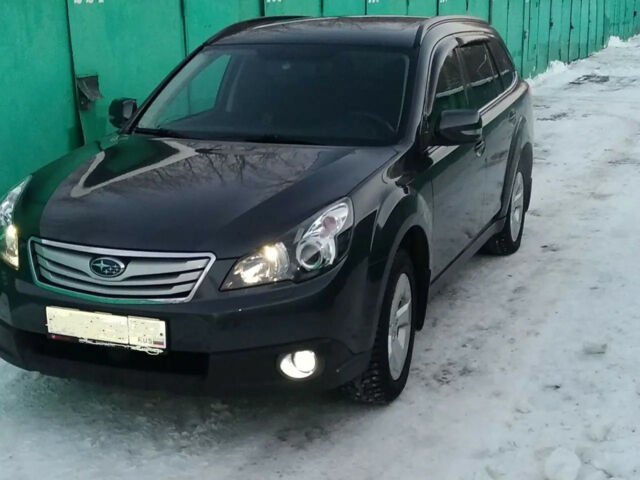 Subaru Outback 2012 года