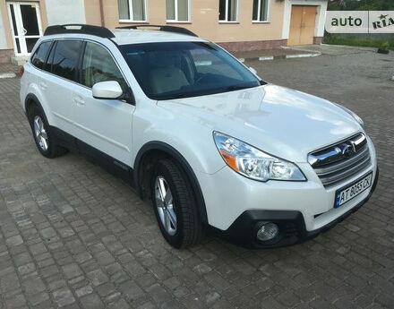 Subaru Outback 2012 року