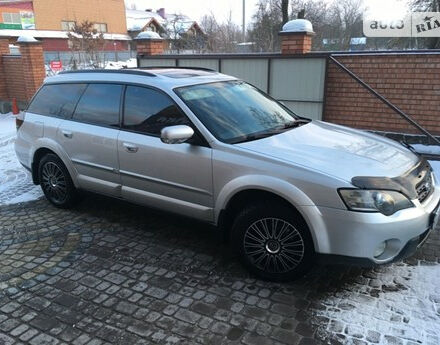 Subaru Outback 2005 года