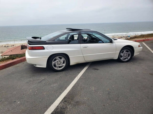 Subaru SVX 1992 року